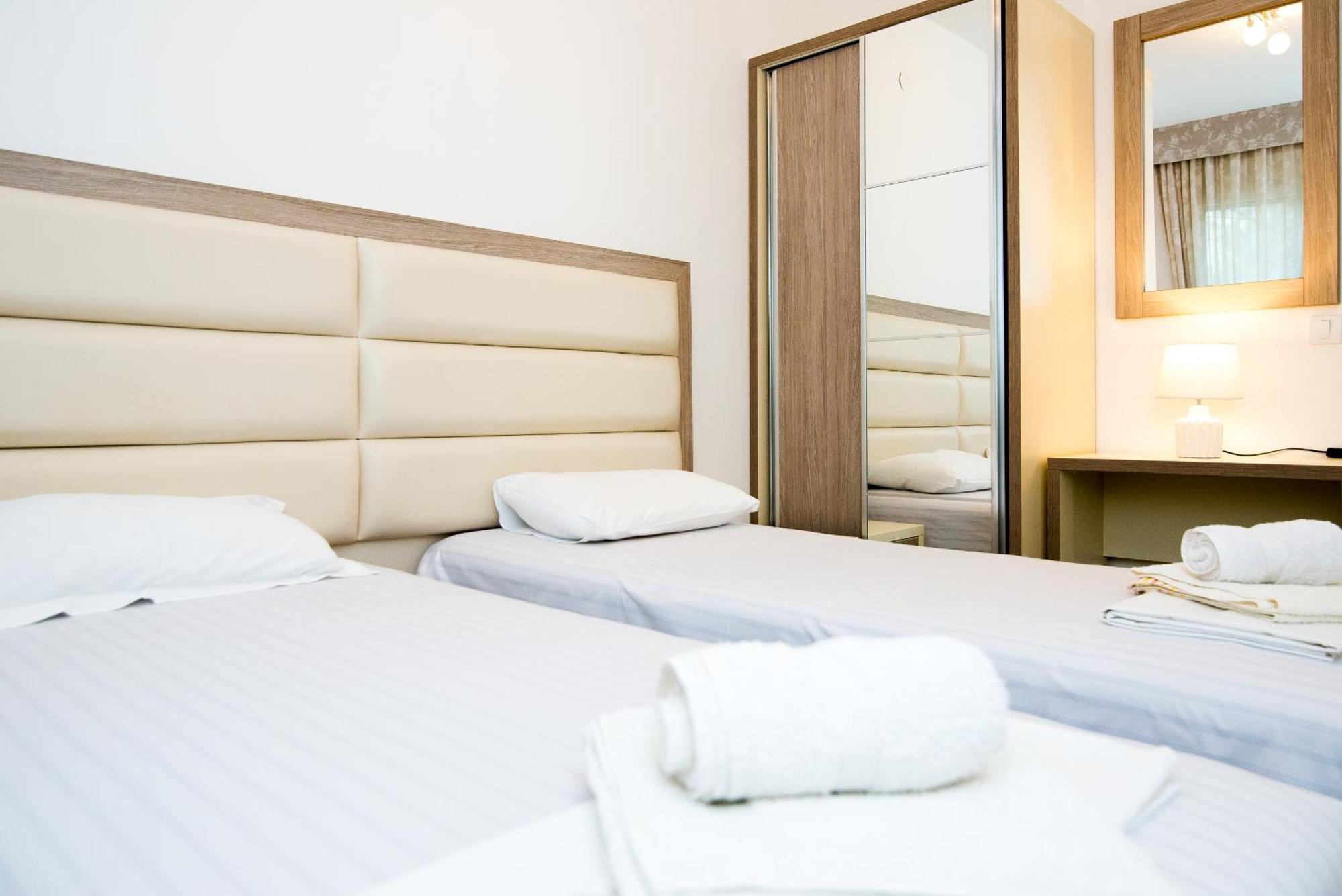 Apartments Limunada Утеха Стая снимка